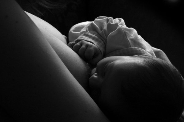 breast milk nursing breastfeed