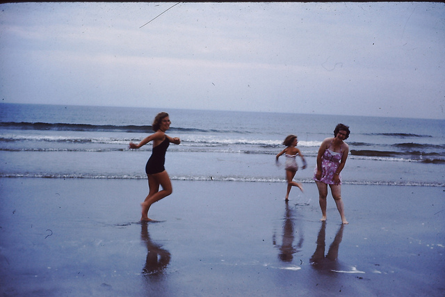Good Harbor Beach 50s Middle and Little Sisters, Glenn (Flickr Commons)