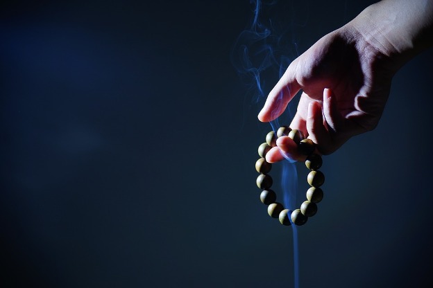 prayer hand beads incense