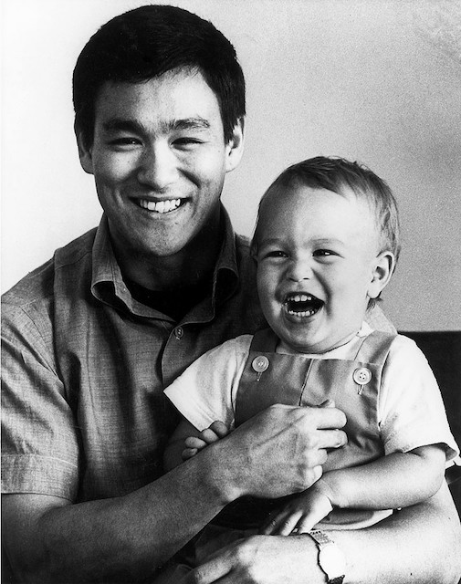 herstel buik Perforatie Bruce Lee's Philosophy on Life: 6 Simple, Transformative Words. | elephant  journal