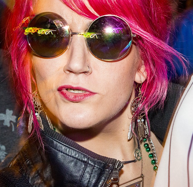 woman-hippie-cool-sunglasses.jpg