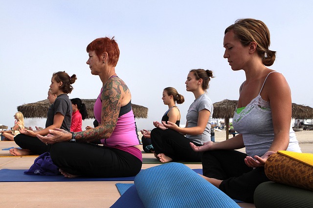 How to Start Yoga Practice? 5 Pointers to Keep in Mind
