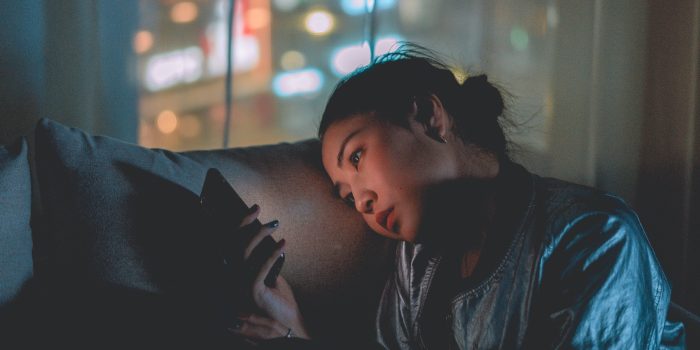 Mikoto.raw Photographer/Pexels https://www.pexels.com/photo/photo-of-woman-using-mobile-phone-3367850/