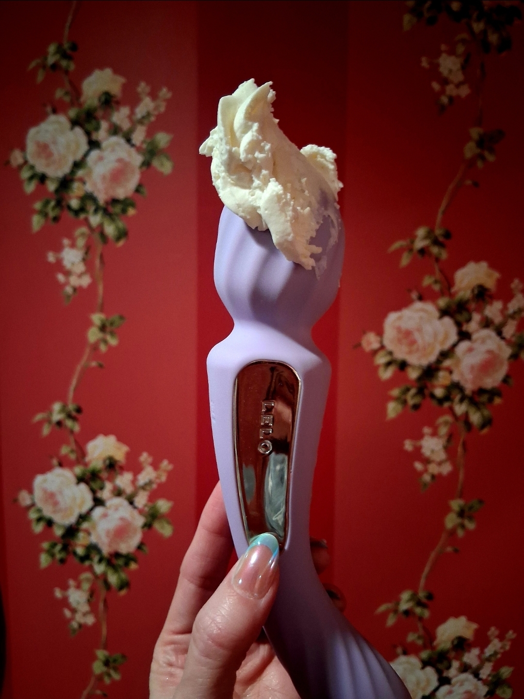 LELO Switch