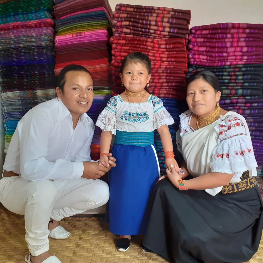 Alpaca Blanket Weavers with Purple Nest Design